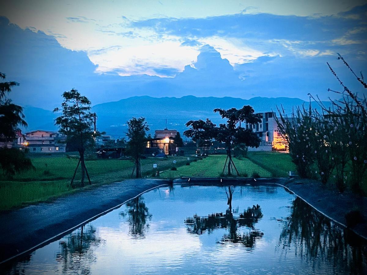 Tu Wei 192 Homestay Zhuangwei Bagian luar foto